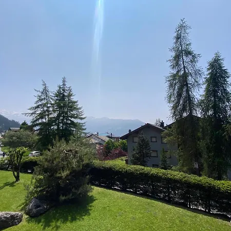 Apartment Botzatei 111 *